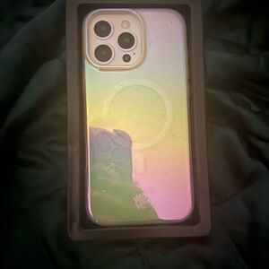 Velvet caviar 16 pro max - white opal